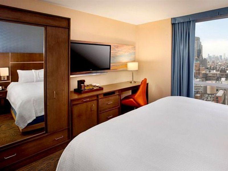 คอร์ตยาร์ด นิวยอร์ก แมนแฮตตัน/เชลซี Hotel ภายนอก รูปภาพ